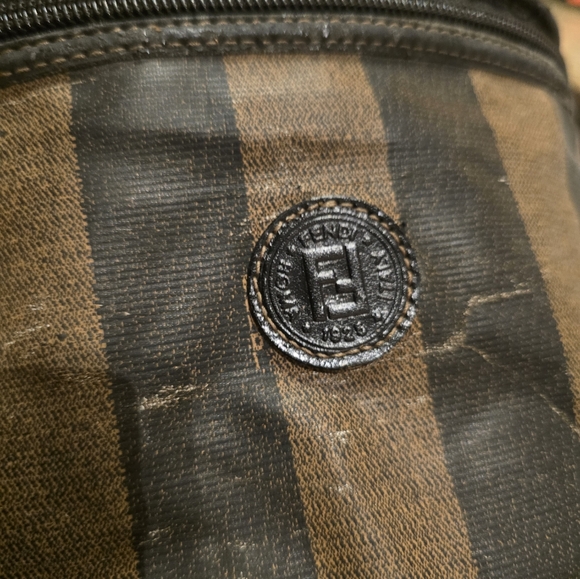 Fendi oval bag Aithentic - Picture 5 of 10